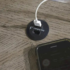 Stolik końcowy szaro-brązowo-biały z szufladą i ładowaniem USB, 22S x 24G x 24W